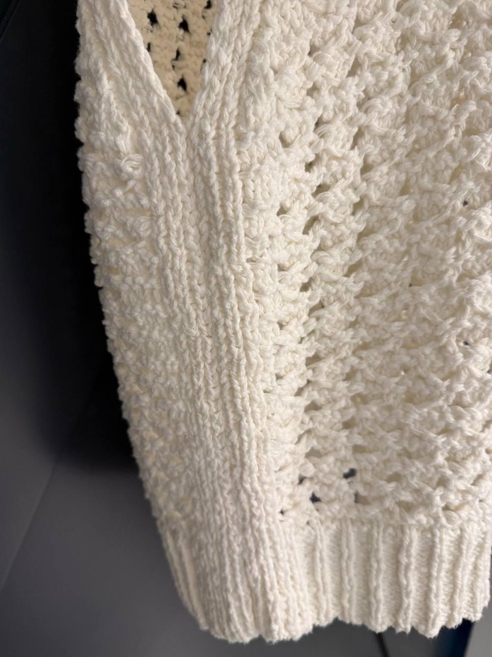 FRAME Tape Yarn Sleeveless Sweater Vest Tank Off White/Cream - Picture 6 of 8